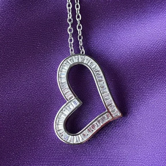 Open Heart Simulated Baguette Moissanite Silver Pendant Necklace NWOT - Picture 8 of 9